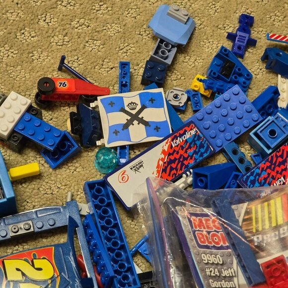 Lego Megablocks and Compatible with Lego Blocks Blue Car Misc Lot + Manual GA157 - Picture 10 of 13